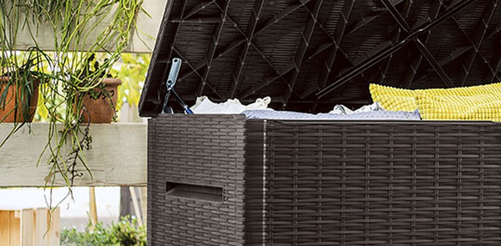Coffre de rangement pour terrasses Java en graphite 230 gallons – Keter Canada
