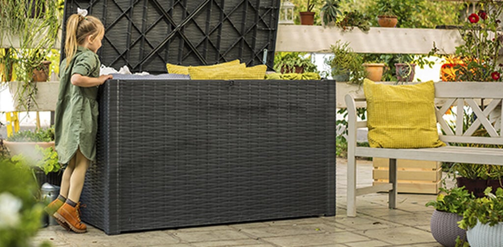 Coffre de rangement pour terrasses Java en graphite 230 gallons – Keter Canada