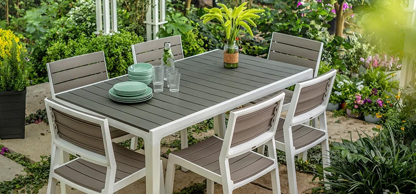 Así puedes elegir los muebles de exterior perfectos para cada rincón de tu casa
