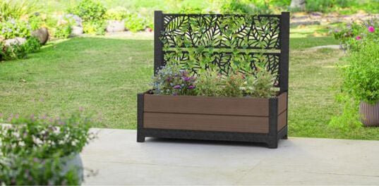 Brown Privacy Planter With Tulip-Shaped Trellis - Keter US