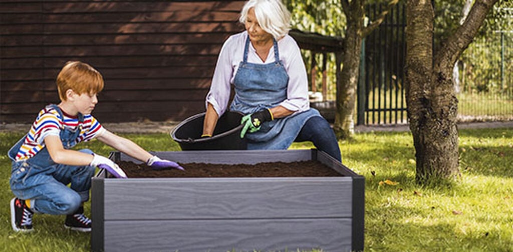 Graphite Maple Resin Raised Garden Bed - Keter US