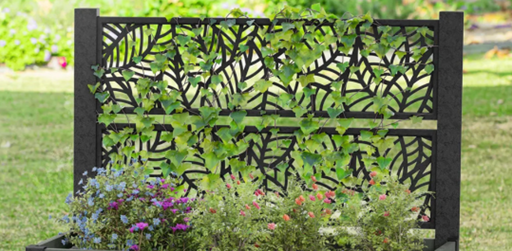Green Privacy Planter With Tulip-Shaped Trellis - Keter US