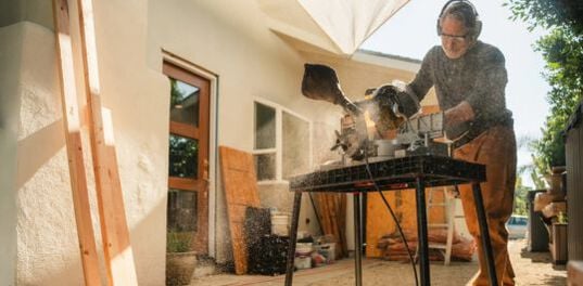 Portable Ultimate Workbench - Keter US