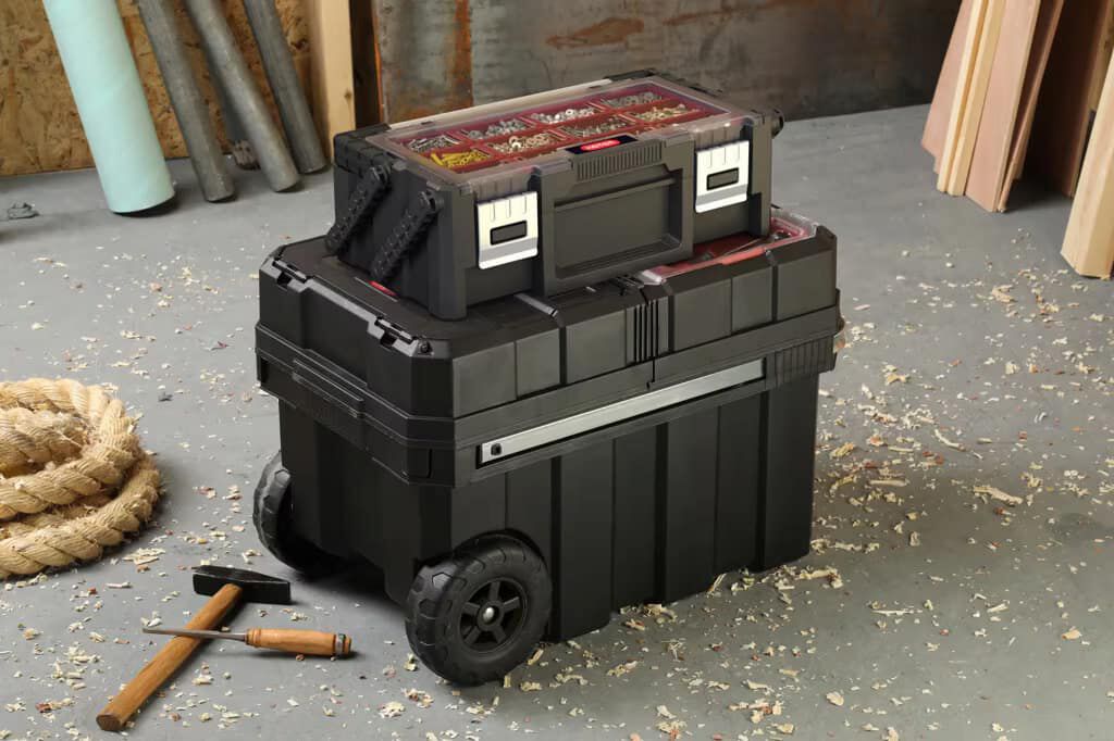 master rolling tool box with cantilever organizer