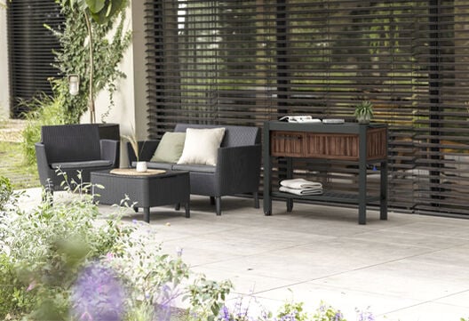 Hosting Party Station - Rosewood