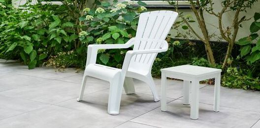 White Chaise Square Small Outdoor Side Table - Keter US