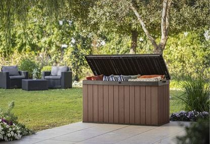 Darwin 150 Gallon Deck Box - Brown - Keter CA