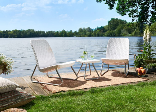 Conjunto de exterior de sillas y mesa Río de Keter
