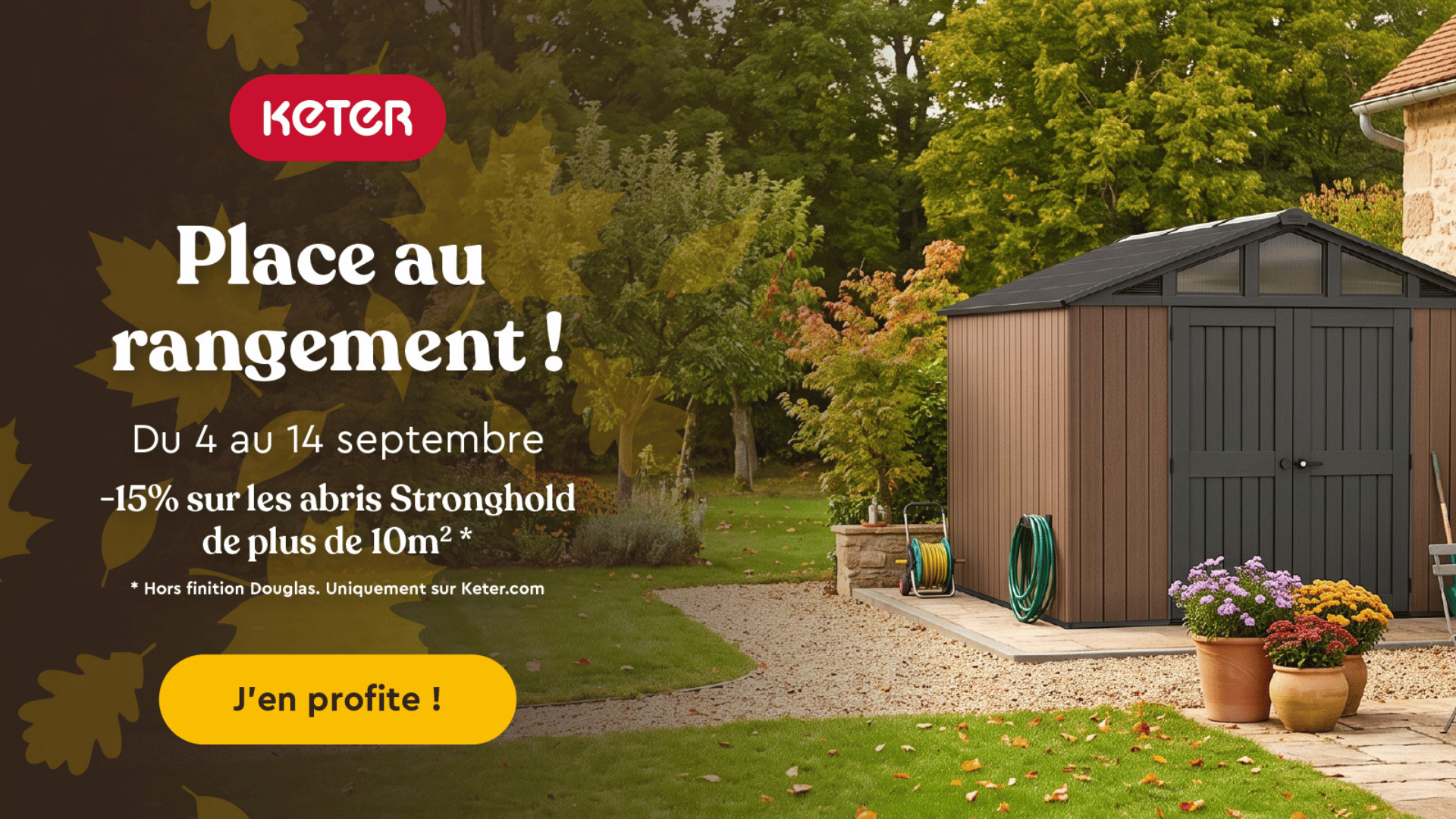 Abri marron en automne