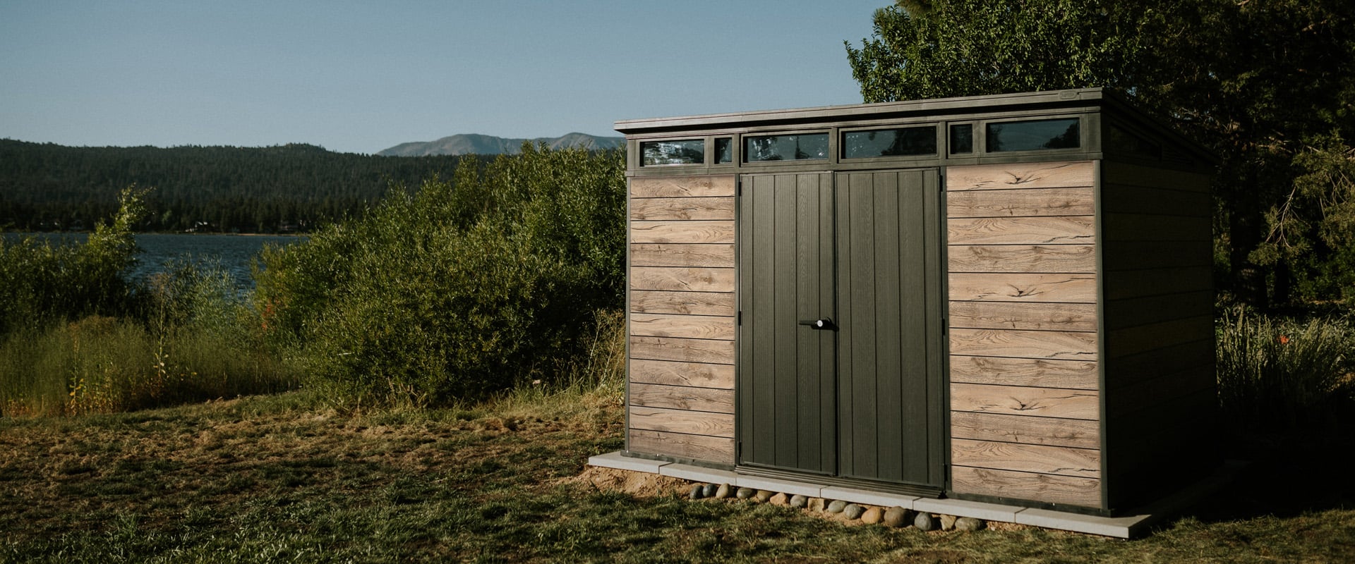 Keter Signature Pine Pent Shed 